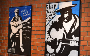 Galeria "Za szybą" - „Blues pod dachem”