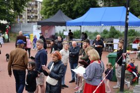 Relacja fotograficzna z imprezy środowiskowej: warsztatów, potańcówki i koncertu.  (8)