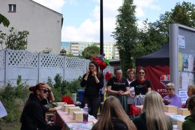 Relacja fotograficzna z imprezy środowiskowej: warsztatów, potańcówki i koncertu.  (2)