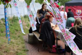 Relacja fotograficzna z imprezy środowiskowej: warsztatów, potańcówki i koncertu.  (5)