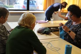 Relacja fotograficzna z warsztat&oacute;w heklowania  (5)